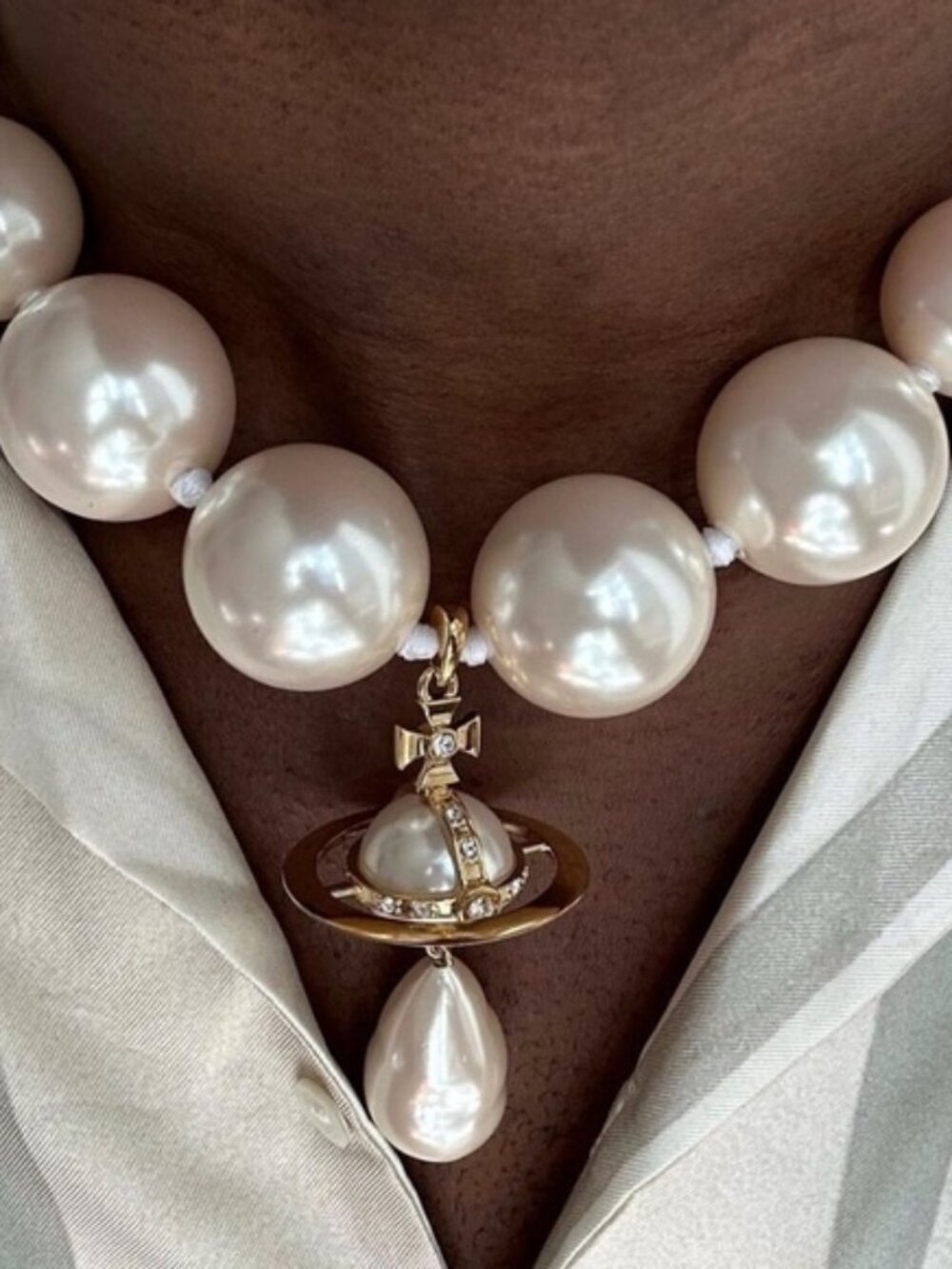 Vivienne Westwood Giant Faux Pearl Necklace Gold